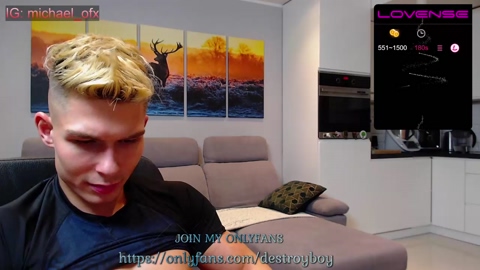 destroy_boy  30-11-2022